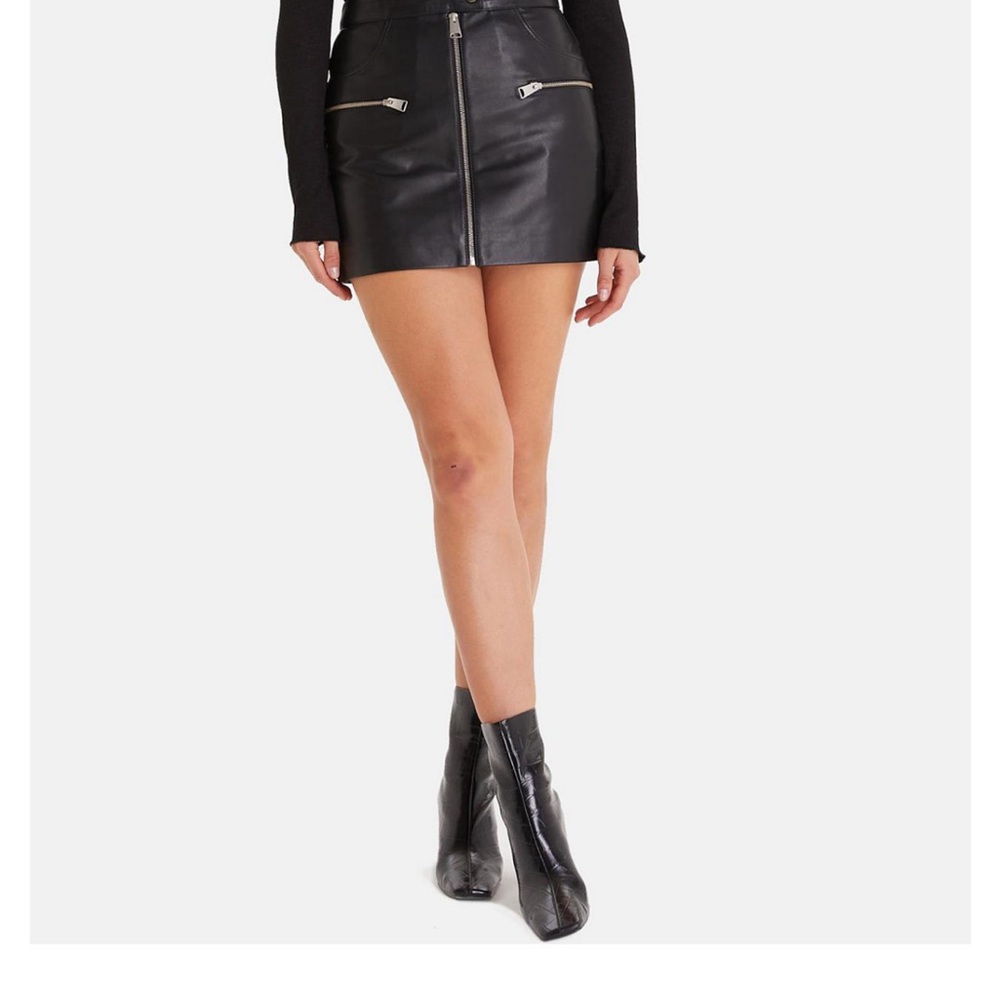 Black Leather Skirt with Zipper Details
